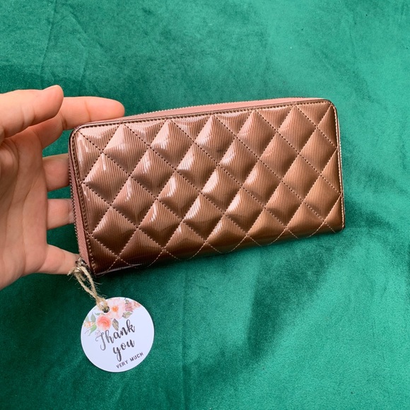 Authentic CHANEL Matelasse Bronze Leather … - Picture 2 of 16